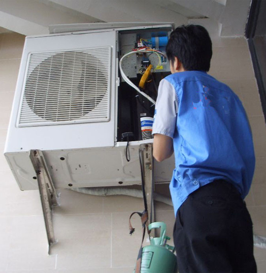 峰峰矿空调开机无反应维修